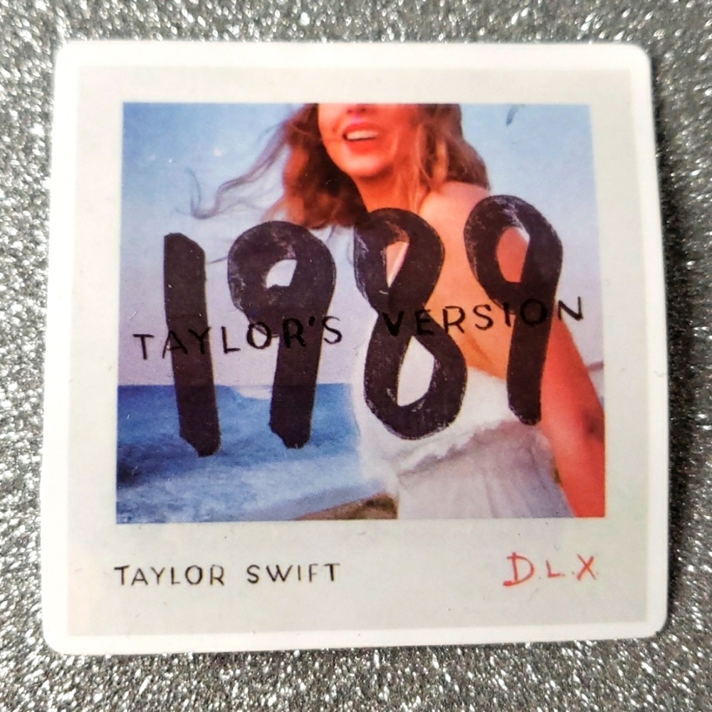 10/$10 Taylor Swift Waterproof Sticker 1989